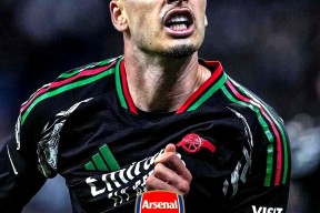 爱游戏平台包含赛前法甲焦点战；阿森纳内部沟通；气氛紧张；年轻球员得到机会的词条