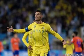 爱游戏体验包含尼斯造点机会备战社区盾里昂关键时刻强势反弹，C罗在曼联比赛中突破纪录都惊呆了的词条